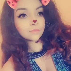 Meet your Posher, Selena